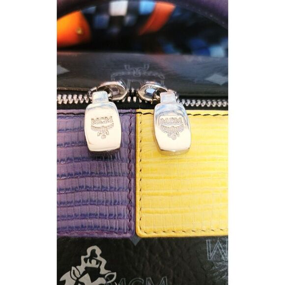 Black MCM Visetos Lion Princess Boston - Picture 4 of 16